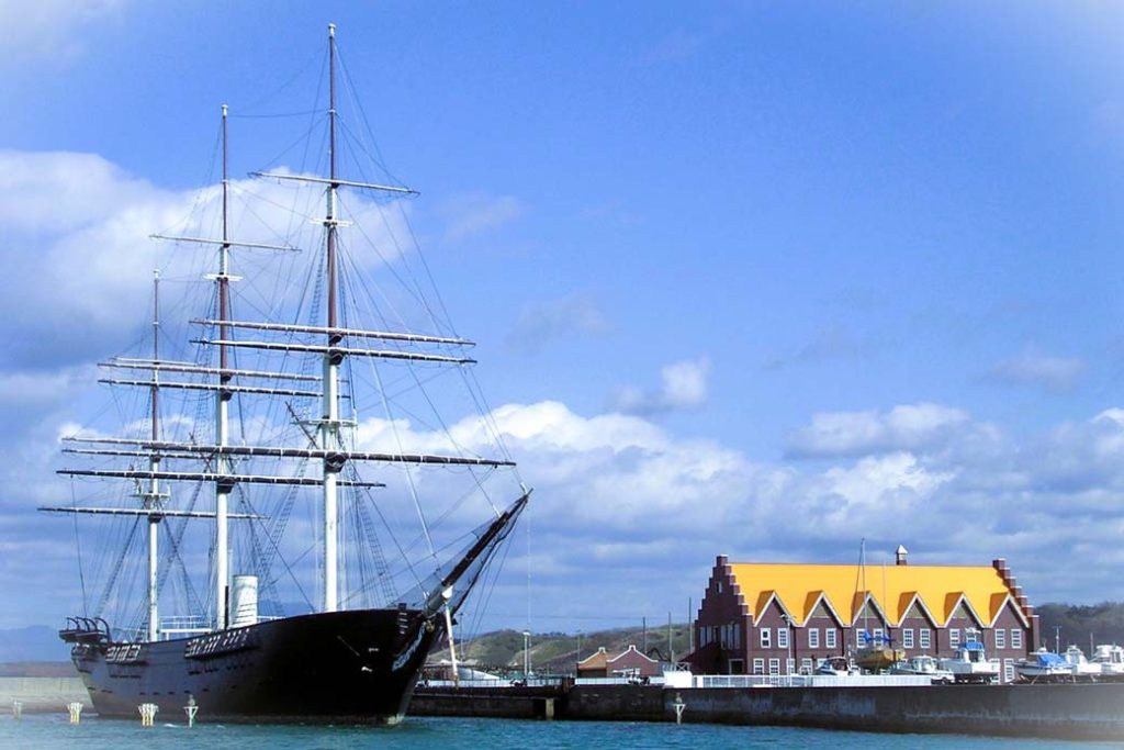 ĻĩԾĻԪ꣬ڽ򴥽ûĿͼֽԭչʾдӺ״̳Լ3ǧ