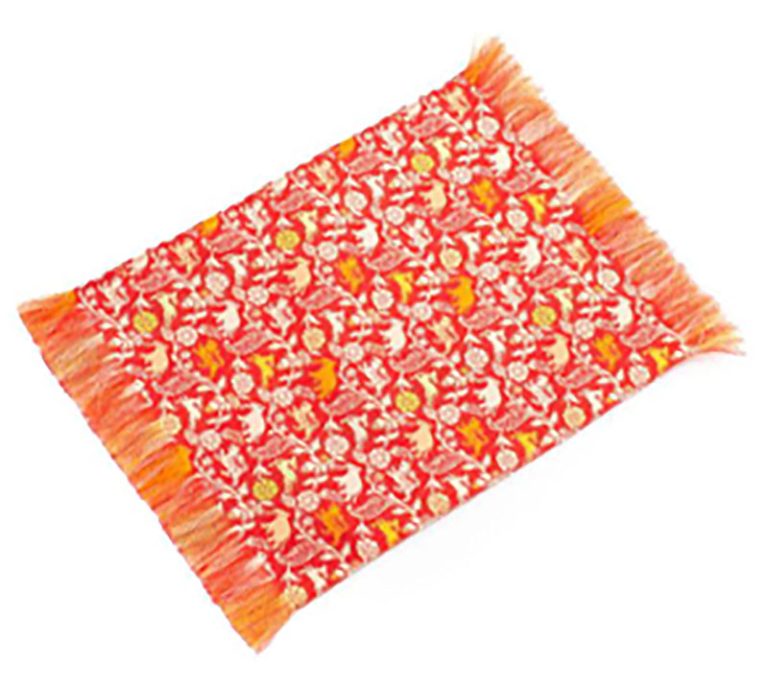 龙村美术织物“祥龙宝华文柄”的Table cloth